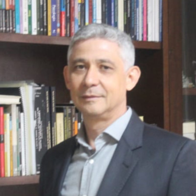 Prof. Dr. Marcos A. A. Ferreira